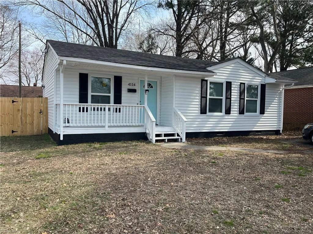 4114 Roanoke AVE, NEWPORTNEWS VA 23607 - Main photo