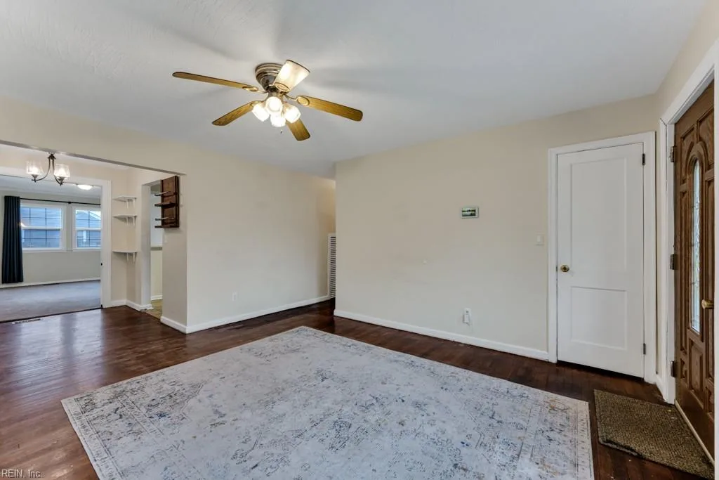 3529 Thurston ST, NORFOLK VA 23513 - Photo 5