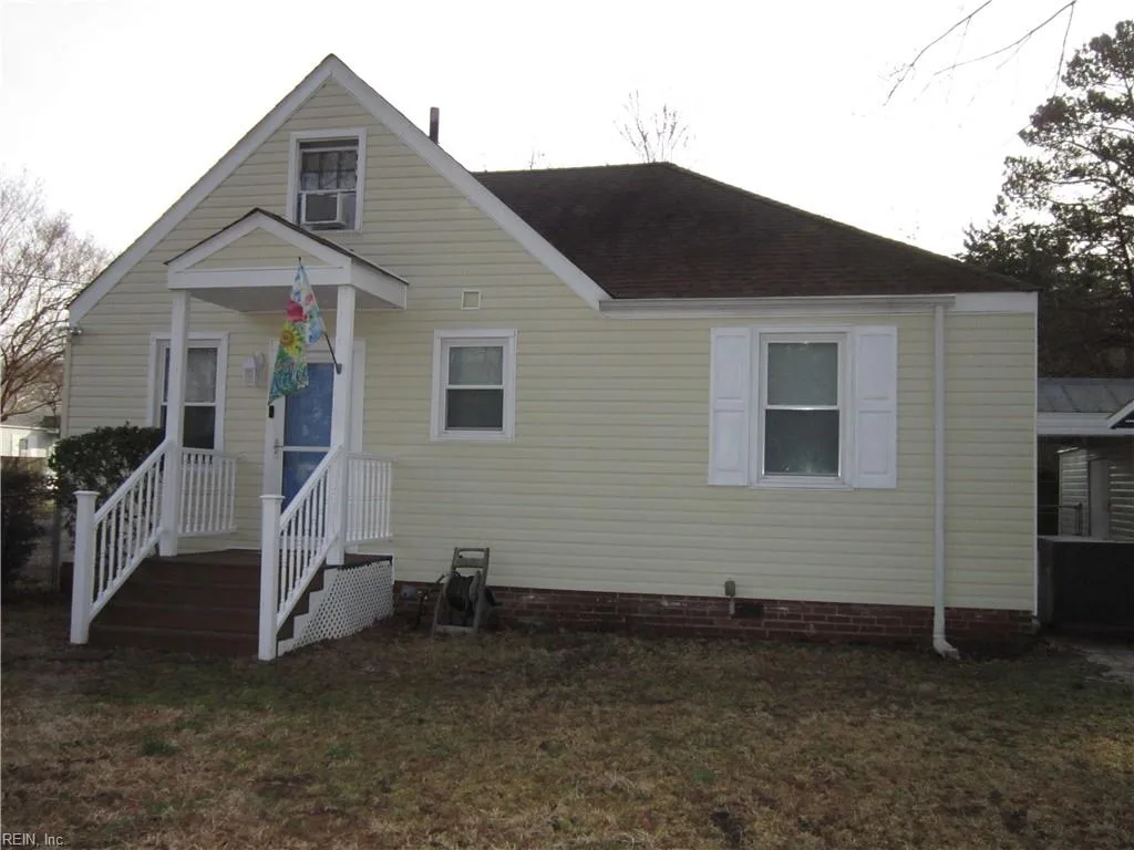 1111 Elk AVE, NORFOLK VA 23518