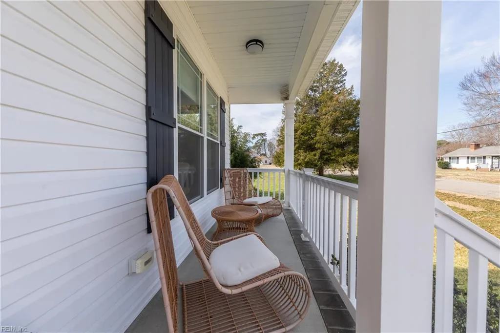 216 Wells RD, NEWPORTNEWS VA 23602 - Photo 5