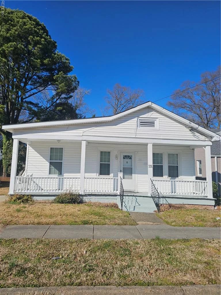 966 Avenue I AVE, NORFOLK VA 23513 - Photo 2