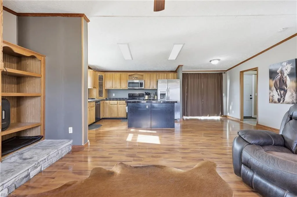 505 Firetower RD, ELIZABETHCITY NC 27909 - Photo 4