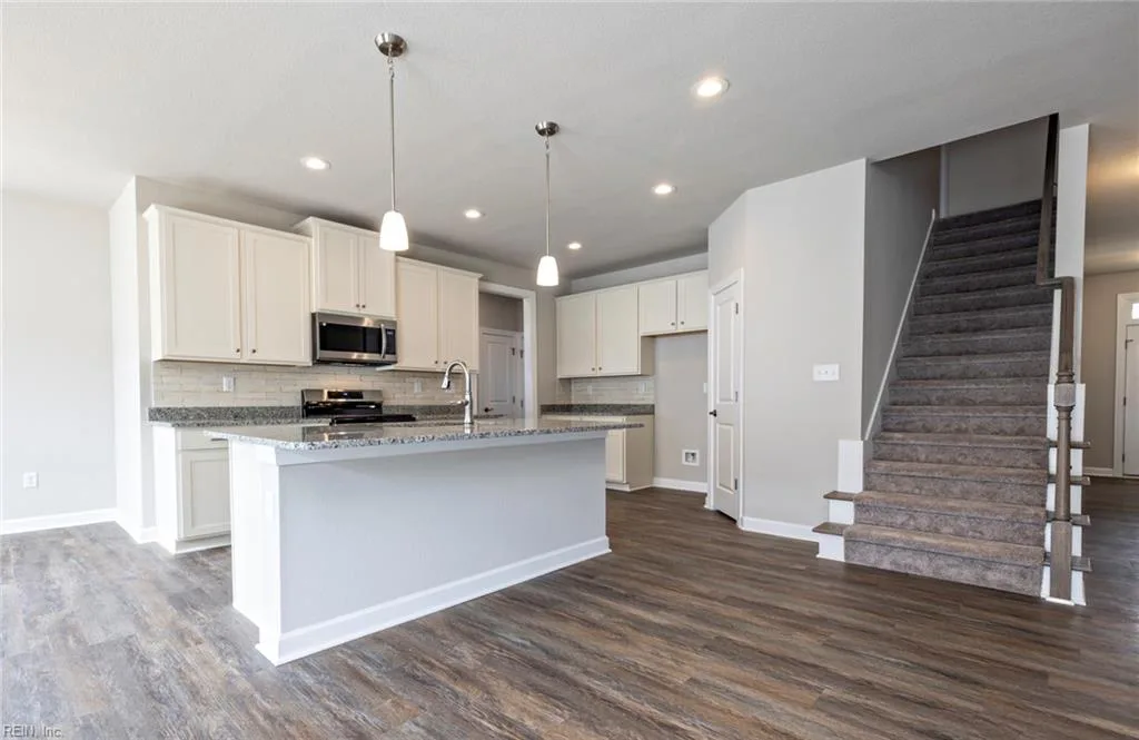 125 Station Dr, Suffolk, VA 23434, USA - Photo 5