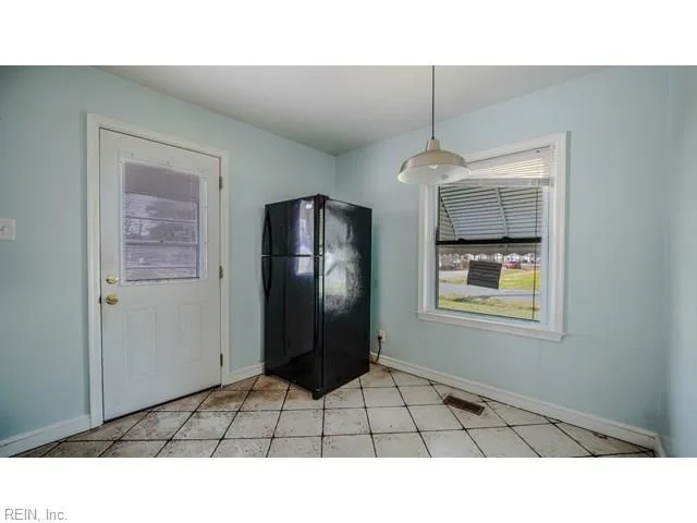 1424 Myrtle AVE, CHESAPEAKE VA 23325 - Photo 5
