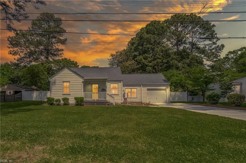 1207 Earle AVE, Chesapeake — 2 bed Residential, 1,175 sqft