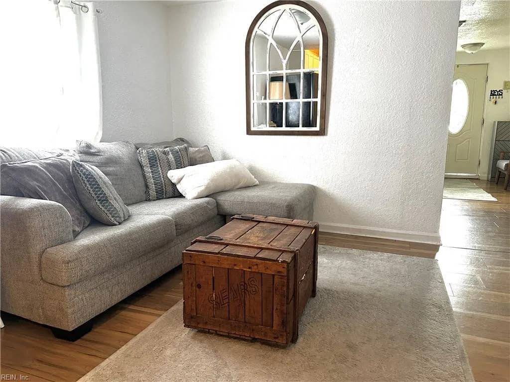 154 Tynes ST, SUFFOLK VA 23434 - Photo 3