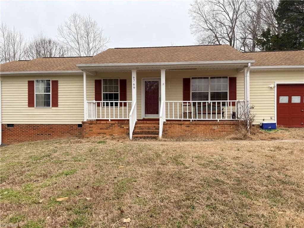 6769 Cedar Lake DR, GLOUCESTER VA 23061 - Photo 2
