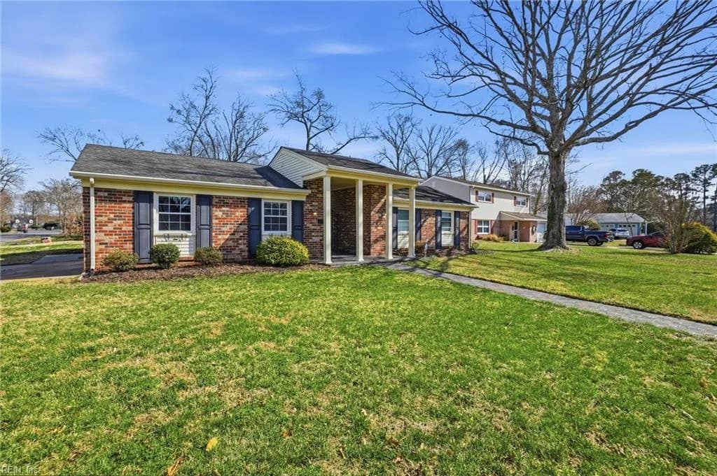 506 Carters Grove CT, HAMPTON VA 23663 - Photo 4