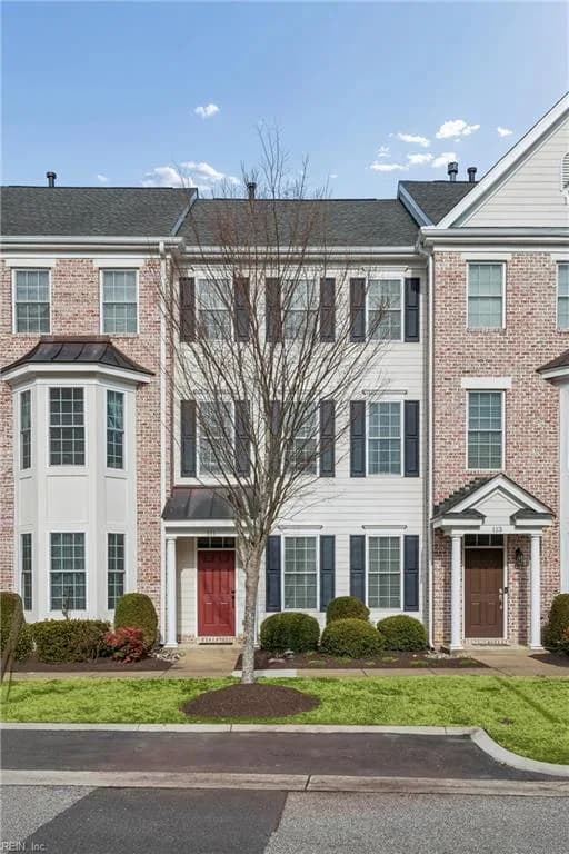 111 Laydon WAY, YORKTOWN VA 23692 - Photo 3