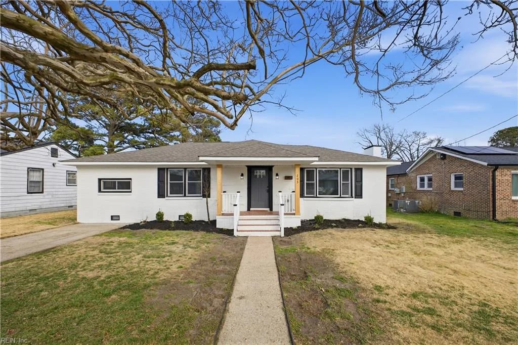 203 Woodstock ST, Portsmouth — 4 bed Residential, 2,100 sqft