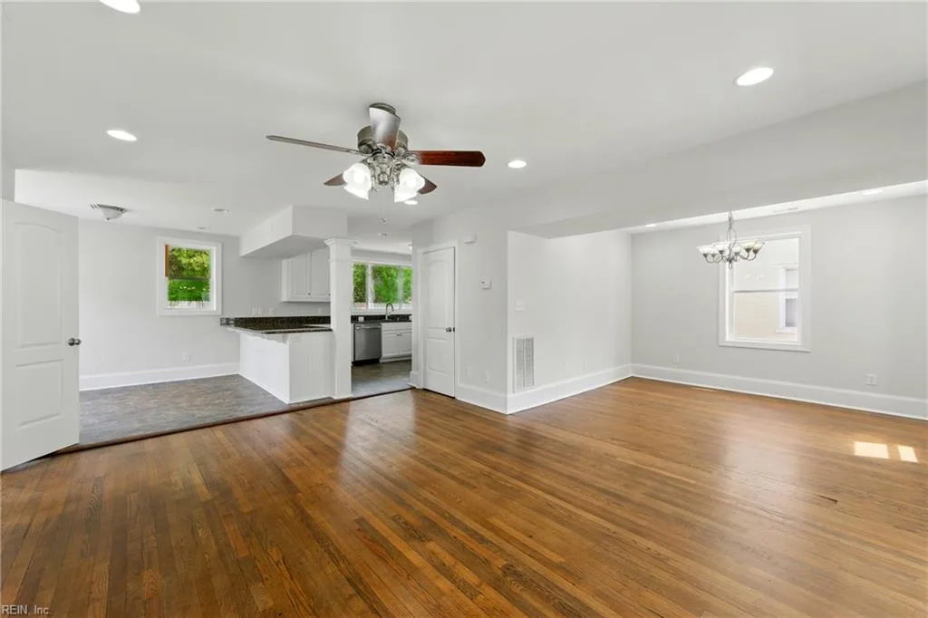 552 2nd AVE, SUFFOLK VA 23434 - Photo 5