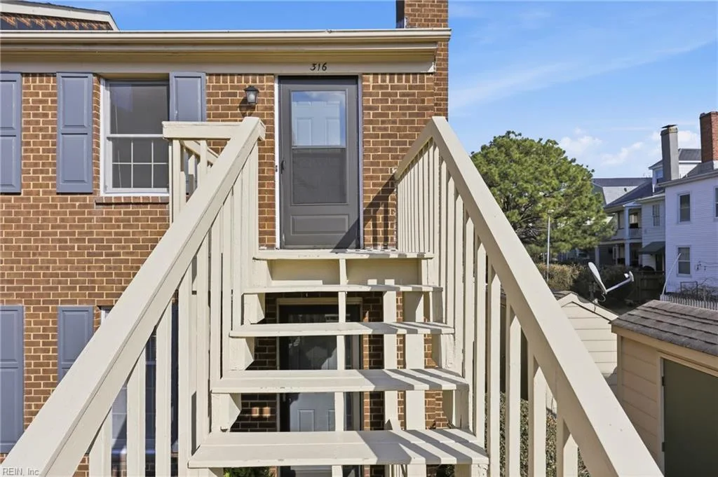 316 Worthington SQ, PORTSMOUTH VA 23704 - Main photo