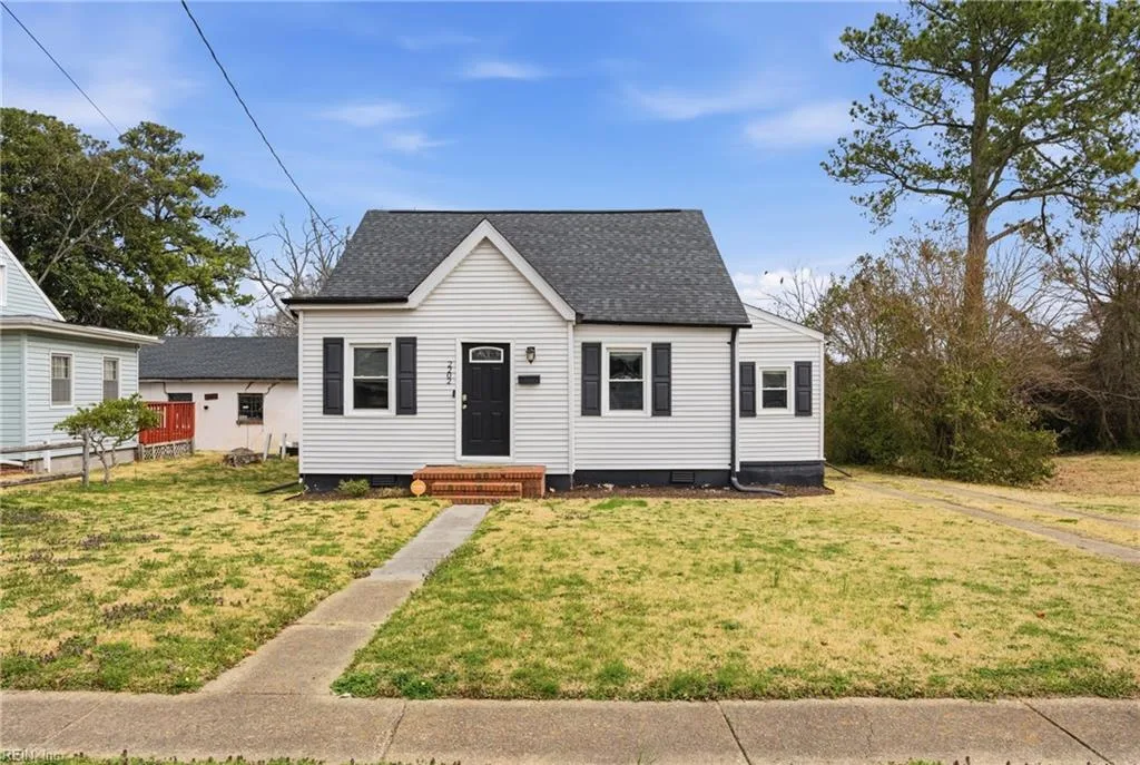 2202 Silbert RD, Norfolk — 3 bed Residential, 1,500 sqft