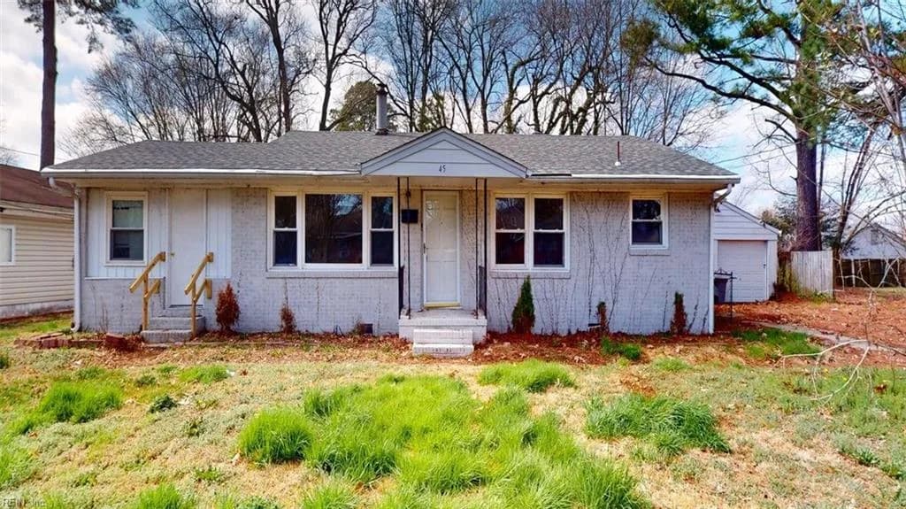 45 Salem ST, HAMPTON VA 23669 - Photo 2