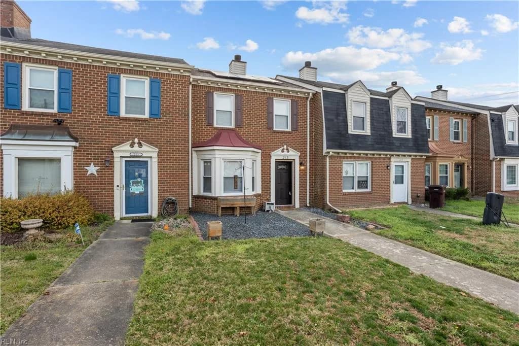 213 Cedar Creek TER, CHESAPEAKE VA 23322 - Photo 4