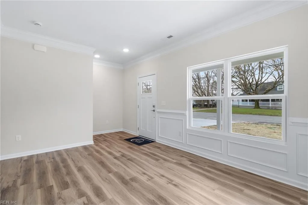 8250 CARLTON ST, NORFOLK VA 23518 - Photo 5