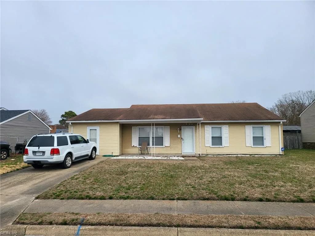 1904 Nickerson BLVD, HAMPTON VA 23663 - Main photo