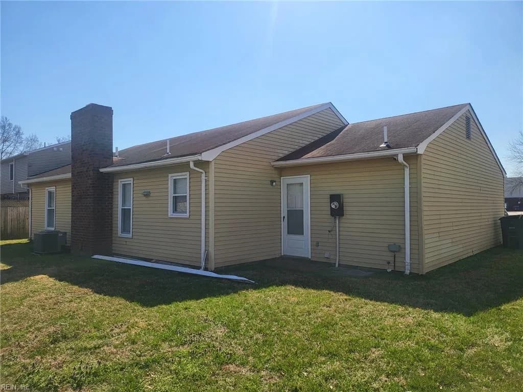 1904 Nickerson BLVD, HAMPTON VA 23663 - Photo 5