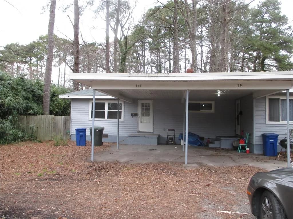 141 Maxwell LN, NEWPORTNEWS VA 23606 - Main photo