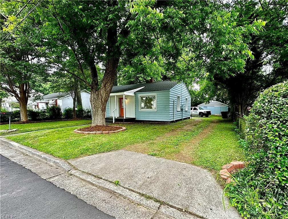 47 Pollux CIR W, Portsmouth — 2 bed Residential, 925 sqft