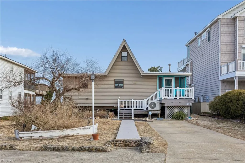 750 N First ST, HAMPTON VA 23664