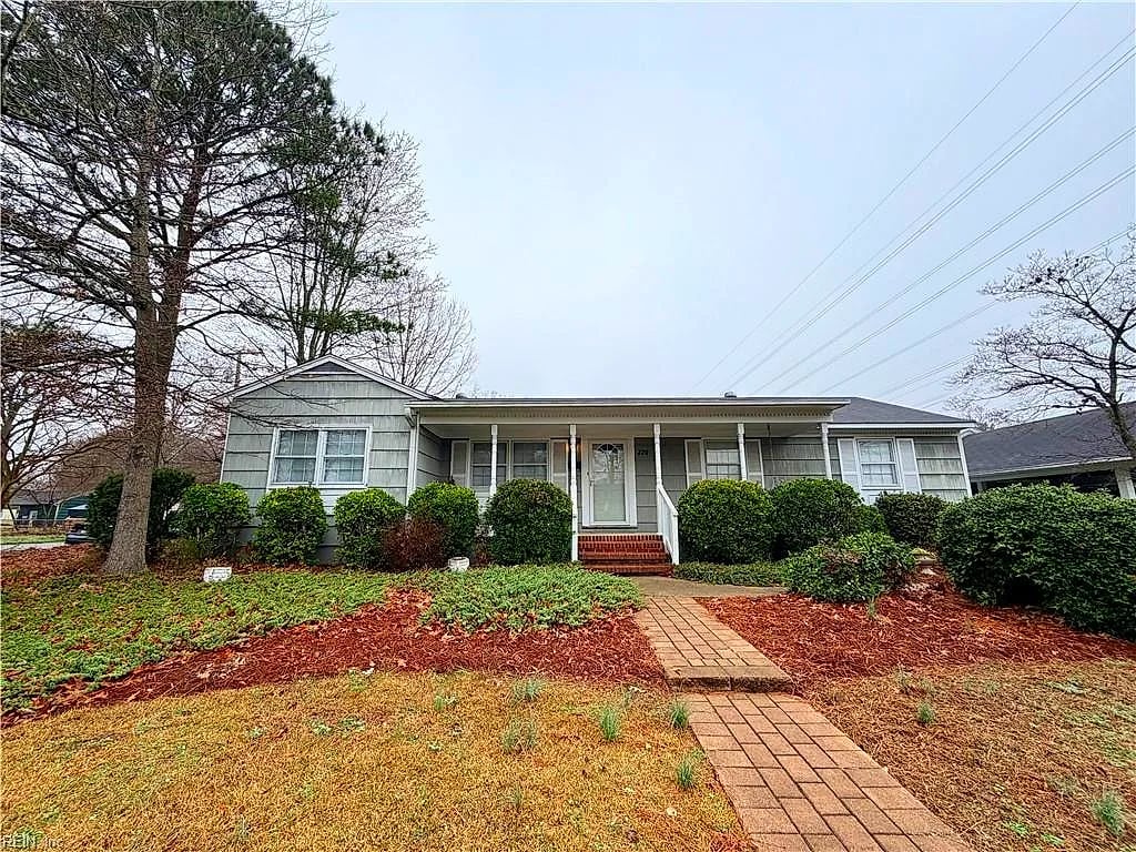 220 Robinson DR, Newport News — 3 bed Residential, 1,442 sqft