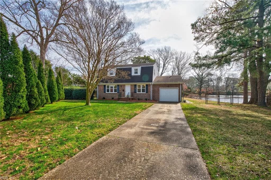 442 Leepoint RD, NORFOLK VA 23502 - Photo 2