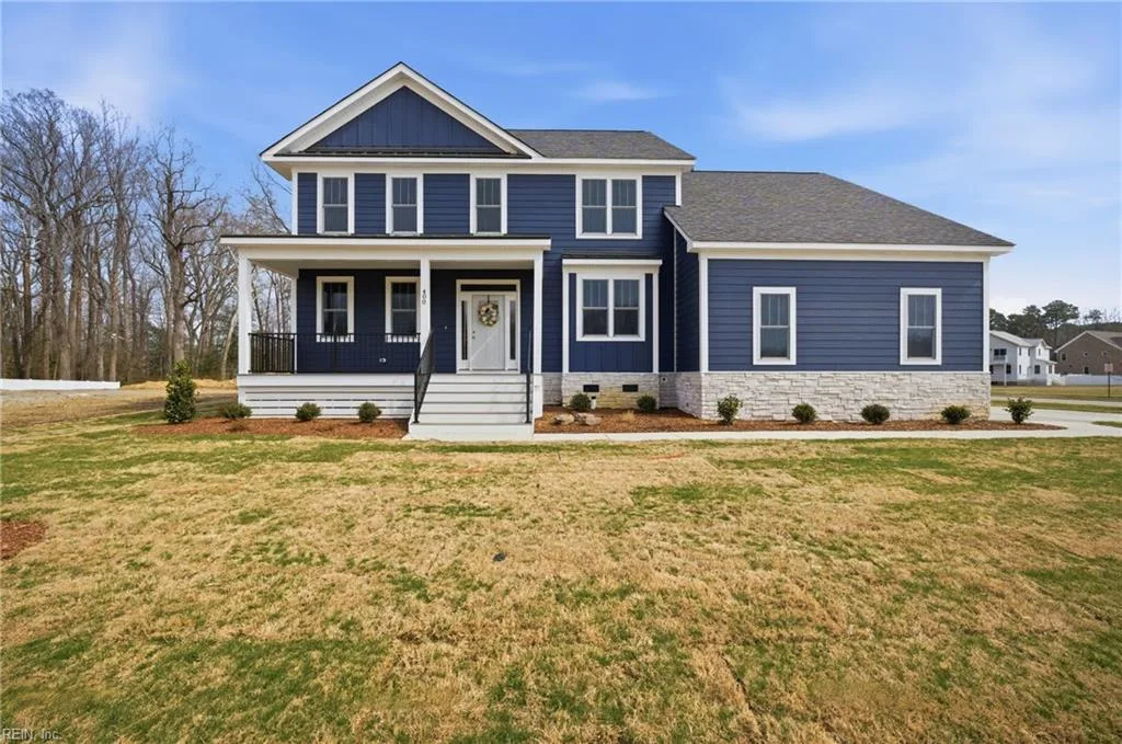 400 Octavia DR, Yorktown — 4 bed Residential, 3,100 sqft
