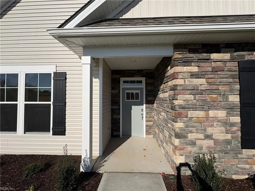 205 Oxford AVE #39-2, SMITHFIELD VA 23430 - Photo 4