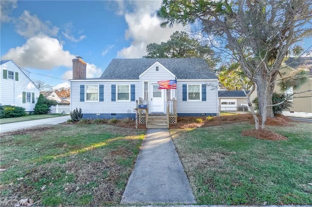 405 Farrell ST #B, NORFOLK VA 23503 - Photo 2