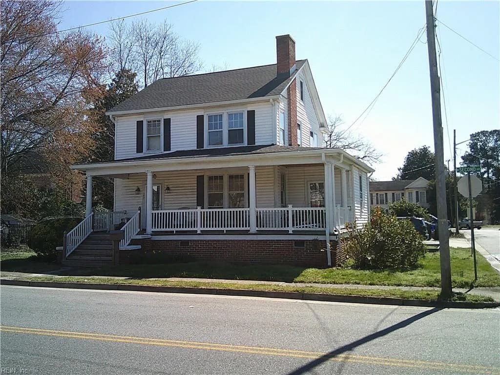 303 W Second AVE, FRANKLIN VA 23851 - Main photo