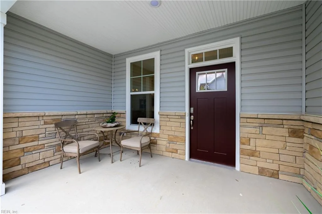 214 Oxford AVE #48-2, SMITHFIELD VA 23430 - Photo 3