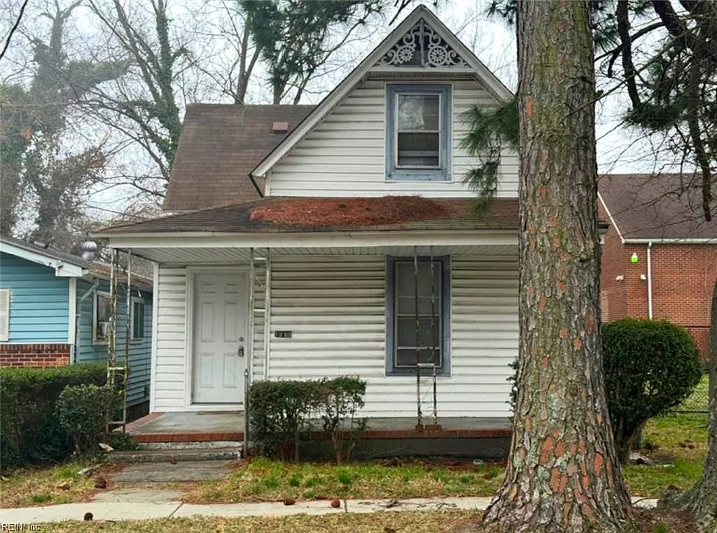 1210 33rd ST, NEWPORT NEWS VA 23607 - Main photo