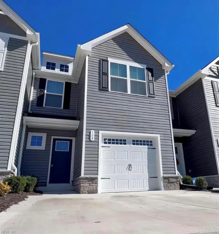 104 Summit View LN, FRANKLIN VA 23851 - Main photo