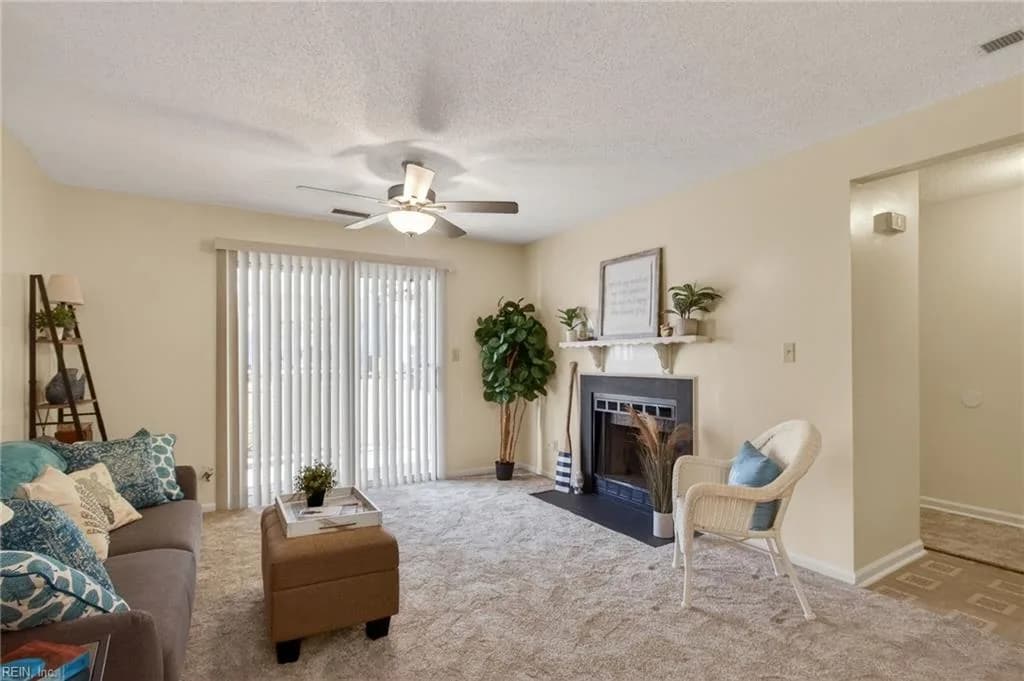 540 Pineland CIR #103, NEWPORTNEWS VA 23605 - Photo 5