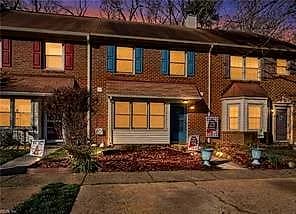 110 Souverain LNDG, YORKTOWN VA 23692 - Main photo
