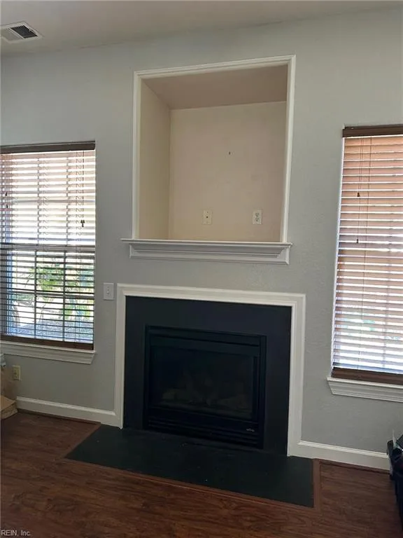 488 S Birdneck RD, VIRGINIABEACH VA 23451 - Photo 3