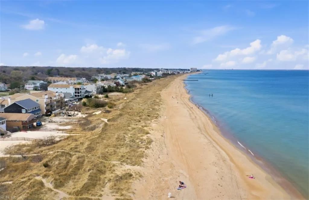 1733 E Ocean View AVE, NORFOLK VA 23503 - Photo 2
