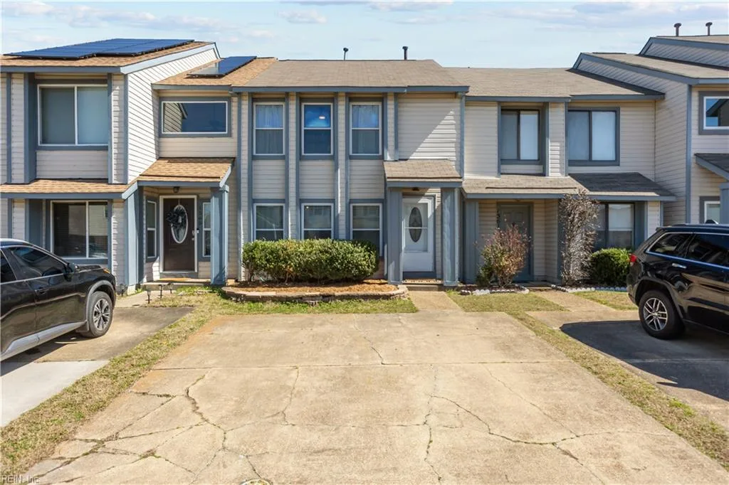 1563 Sword Dancer DR, Virginia Beach — 2 bed Residential, 1,400 sqft