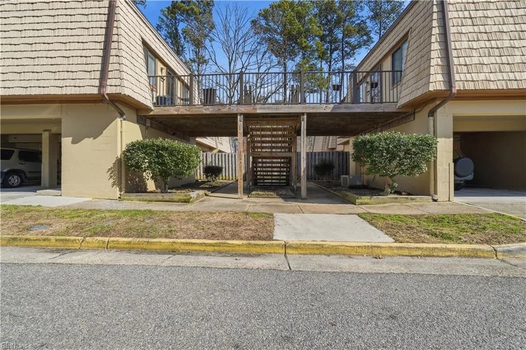 1554 Monterry PL, NEWPORT NEWS VA 23608 - Main photo