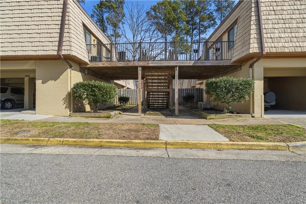 1554 Monterry PL, NEWPORTNEWS VA 23608