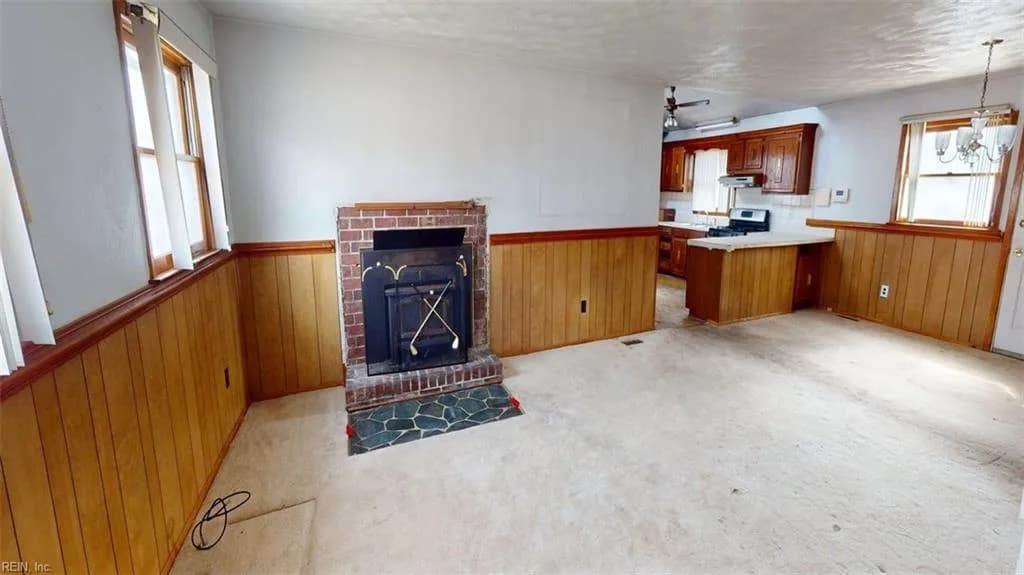 212 Woodbury Forrest DR, HAMPTON VA 23666 - Photo 3