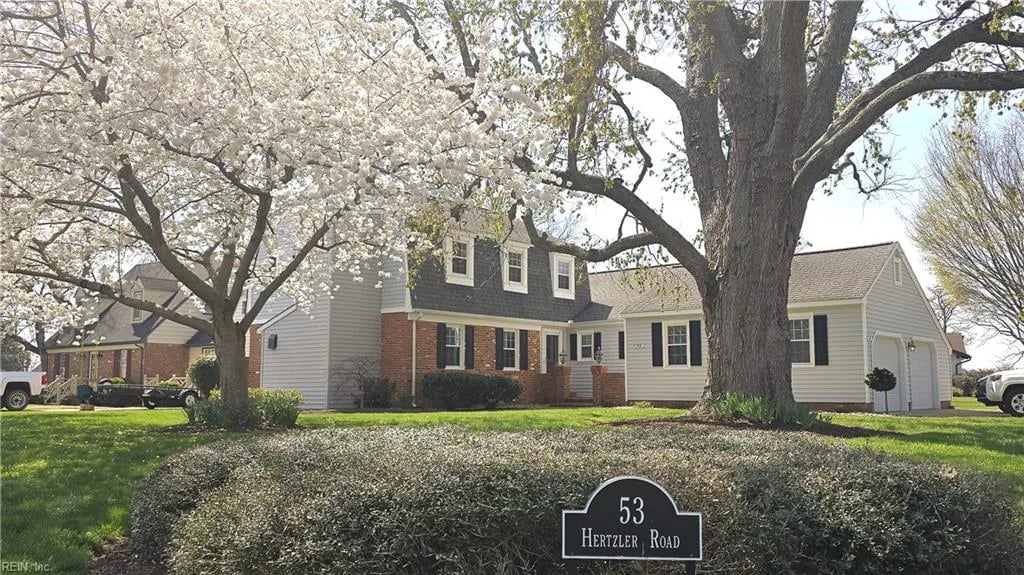 53 Hertzler RD, NEWPORTNEWS VA 23602