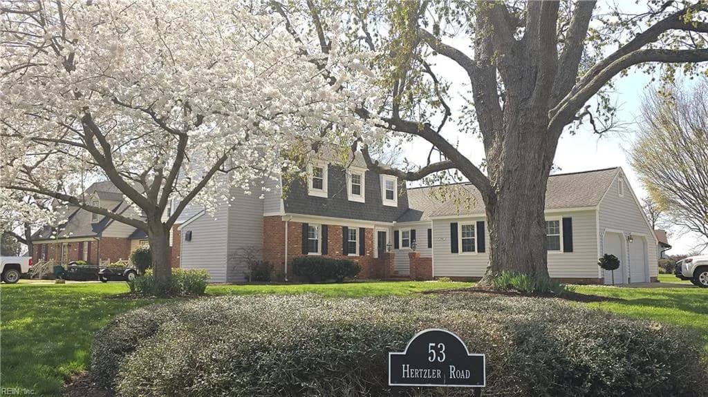 53 Hertzler RD, NEWPORTNEWS VA 23602 - Photo 2