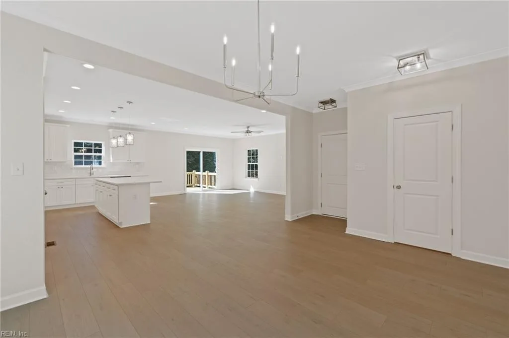 1623 Kingston AVE, NORFOLK VA 23518 - Photo 5