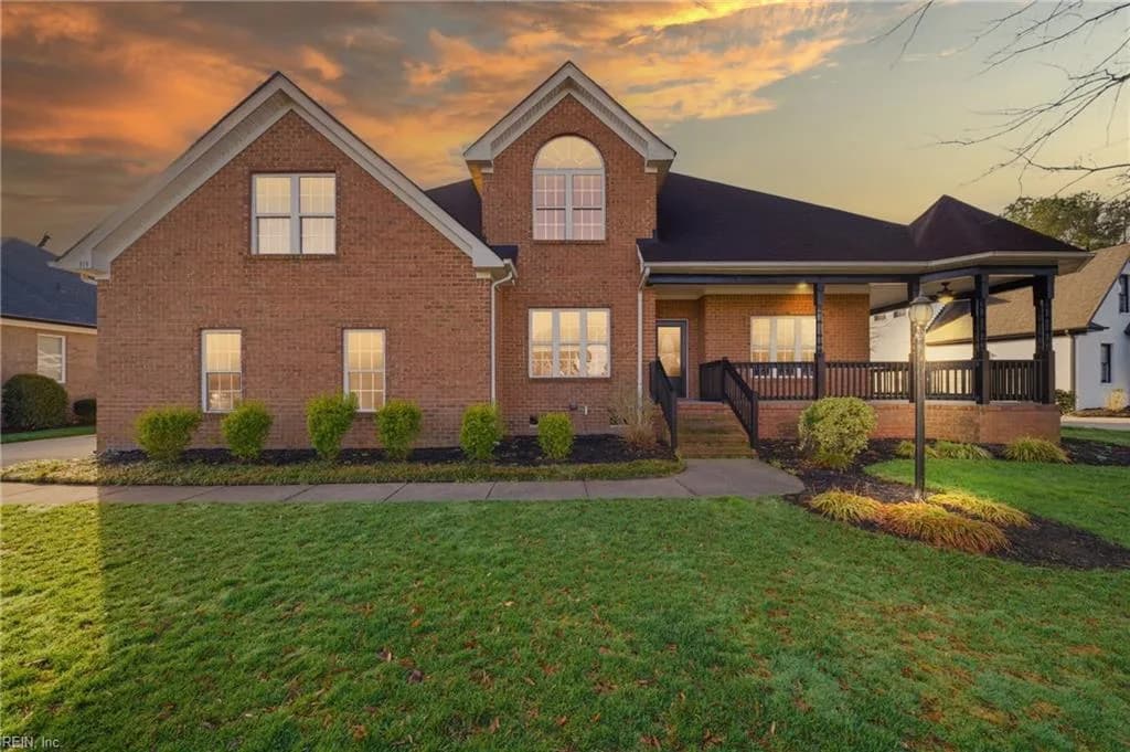 313 Sweetbay DR, CHESAPEAKE VA 23322 - Main photo