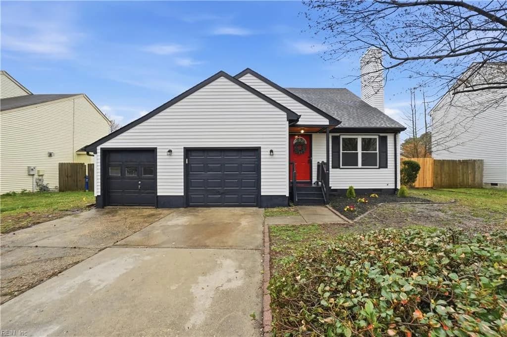 715 Fawn Lake DR, NEWPORT NEWS VA 23608 - Main photo