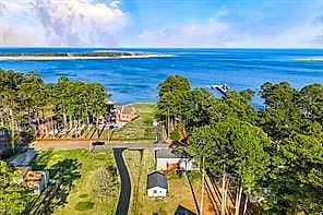 617 Dandy Loop RD, YORKTOWN VA 23692 - Main photo