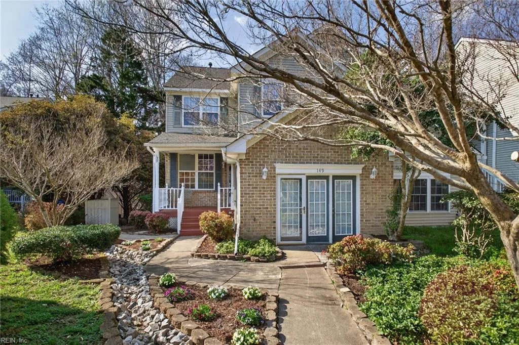149 Creekshire CRES, Newport News — 3 bed Residential, 2,000 sqft