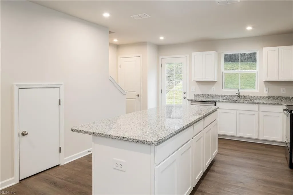 236 WINBORNE LN, EDENTON NC 27932 - Photo 3